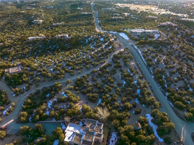 1 Camino Bonito, Santa Fe, NM 87501