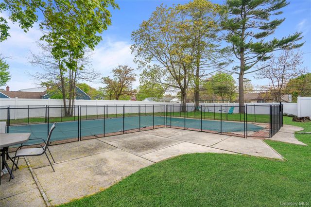 81 Steuben Boulevard, Nesconset, NY 11767