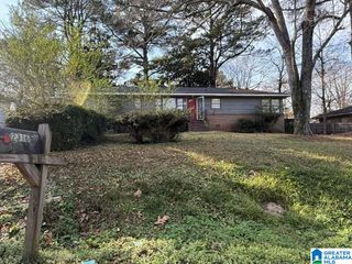 2316 3RD STREET NE, Center Point, AL 35215