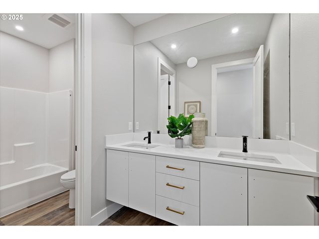 780 MONICA Ct, Cannon Beach, OR 97110