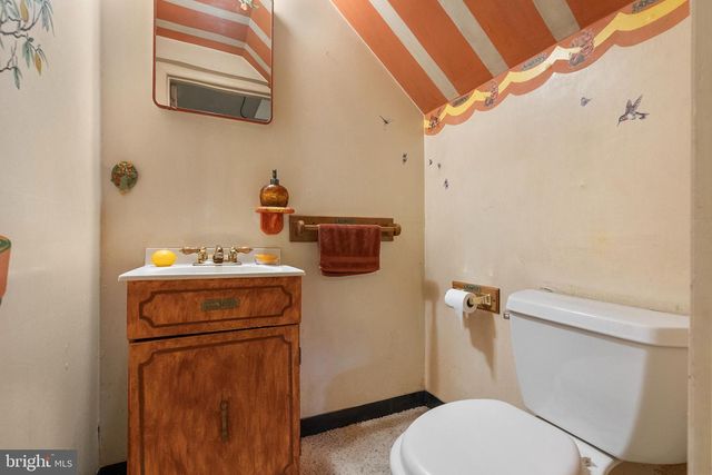 225 CAMBRIDGE RD, Cherry Hill, NJ 08034