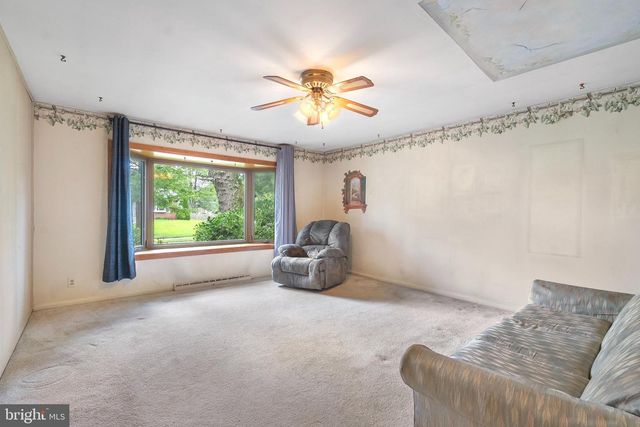 225 CAMBRIDGE RD, Cherry Hill, NJ 08034