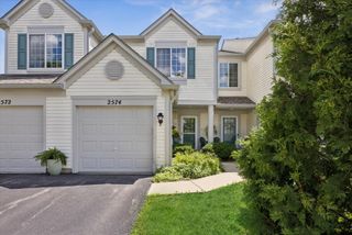 2574 Arcadia Circle, Naperville, IL 60540