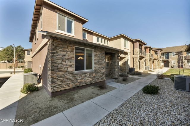 974 W End Street, Carson City, NV 89701