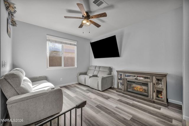 974 W End Street, Carson City, NV 89701