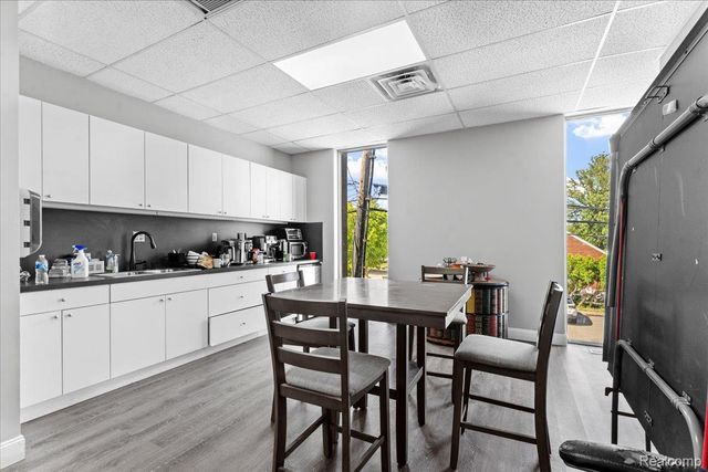 16030 Michigan Avenue, Dearborn, MI 48126
