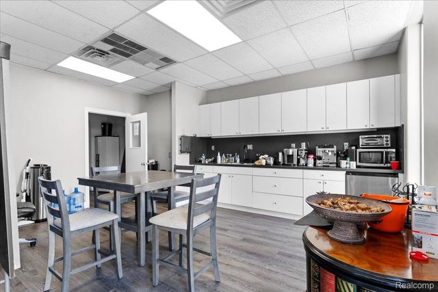 16030 Michigan Avenue, Dearborn, MI 48126