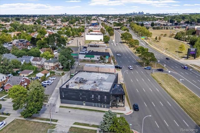 16030 Michigan Avenue, Dearborn, MI 48126