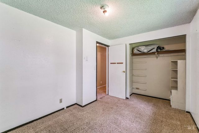 6565 S Southdale Ave, Boise, ID 83709