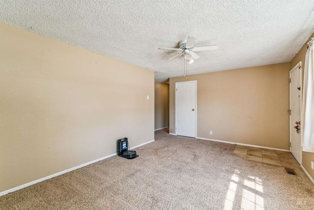 6565 S Southdale Ave, Boise, ID 83709