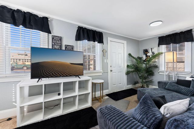 1842 Arlington Avenue E, Saint Paul, MN 55119