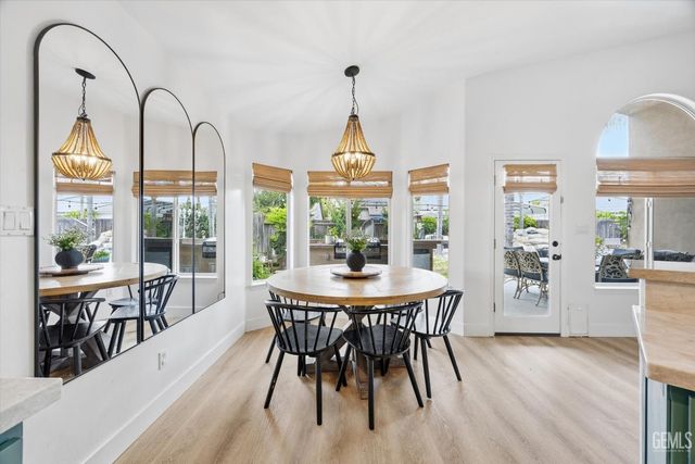 15602 Sammie Avenue, Bakersfield, CA 93314