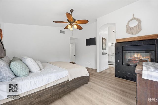 15602 Sammie Avenue, Bakersfield, CA 93314