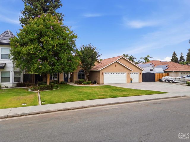 15602 Sammie Avenue, Bakersfield, CA 93314