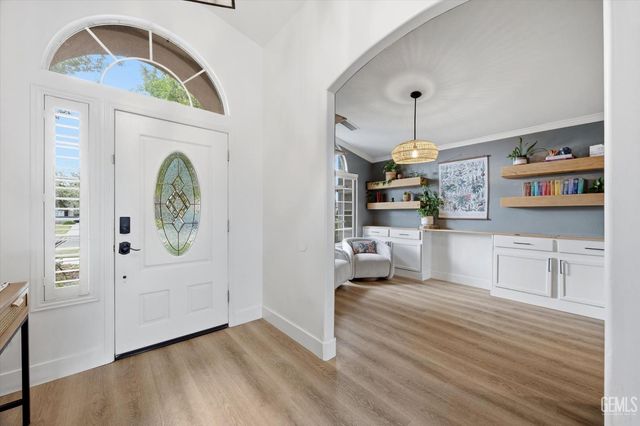 15602 Sammie Avenue, Bakersfield, CA 93314