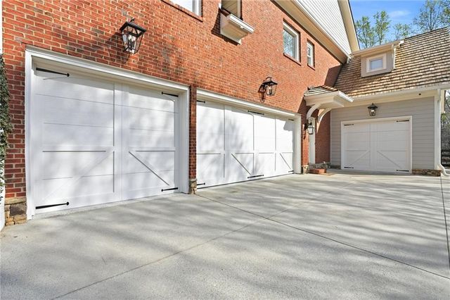 800 Owens Lake Road, Milton, GA 30004