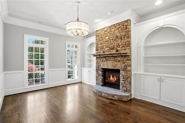 800 Owens Lake Road, Milton, GA 30004