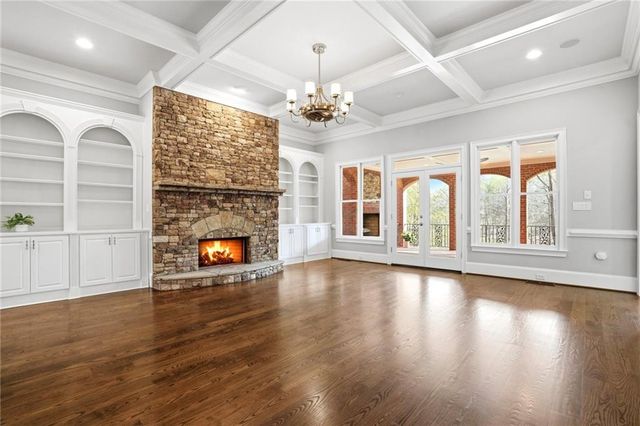 800 Owens Lake Road, Milton, GA 30004