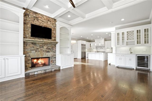 800 Owens Lake Road, Milton, GA 30004