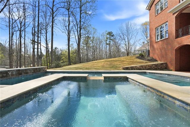 800 Owens Lake Road, Milton, GA 30004