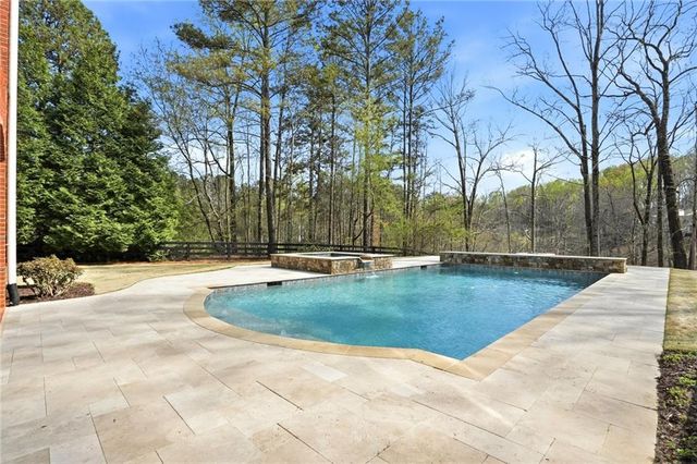 800 Owens Lake Road, Milton, GA 30004