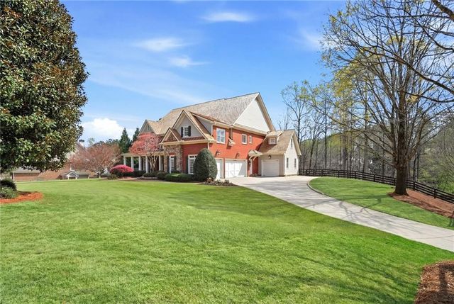 800 Owens Lake Road, Milton, GA 30004