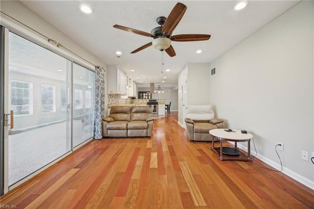 203 Skipper CT, Hampton, VA 23669
