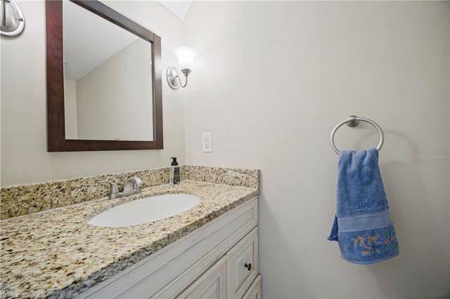203 Skipper CT, Hampton, VA 23669