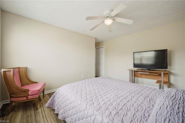 203 Skipper CT, Hampton, VA 23669
