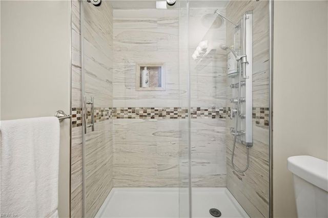 203 Skipper CT, Hampton, VA 23669