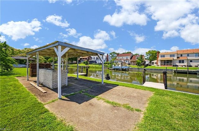 203 Skipper CT, Hampton, VA 23669