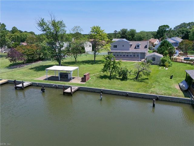 203 Skipper CT, Hampton, VA 23669