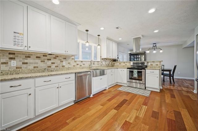 203 Skipper CT, Hampton, VA 23669