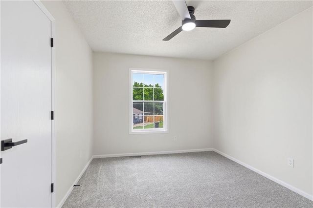 1003 Lincoln Street, Pleasant Hill, MO 64080