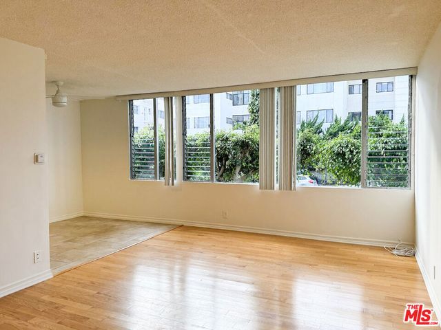 222 Washington Avenue 12, Santa Monica, CA 90403