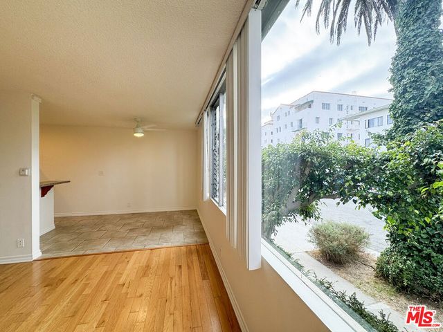 222 Washington Avenue 12, Santa Monica, CA 90403