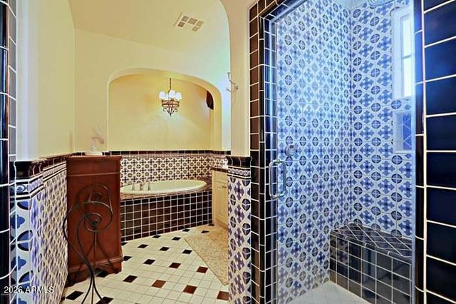 20704 N 90TH Place 1040, Scottsdale, AZ 85255