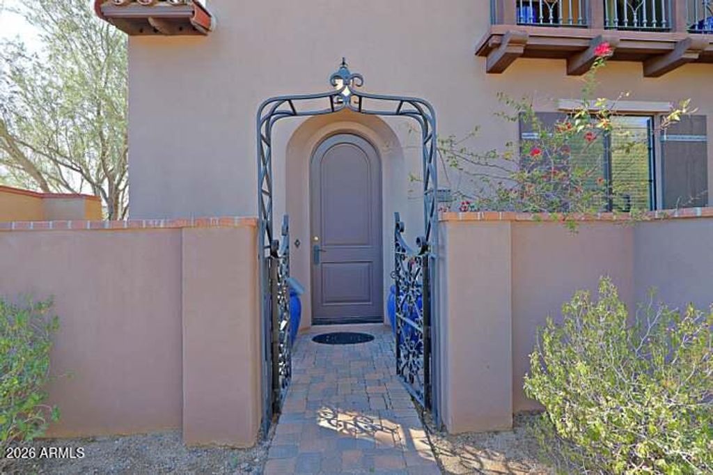 20704 N 90TH Place 1040, Scottsdale, AZ 85255