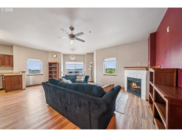 15320 Nw CENTRAL Dr 214, Portland, OR 97229