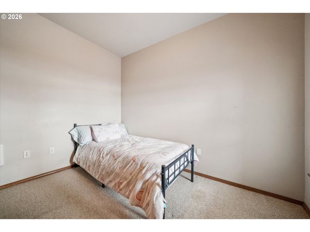 15320 Nw CENTRAL Dr 214, Portland, OR 97229