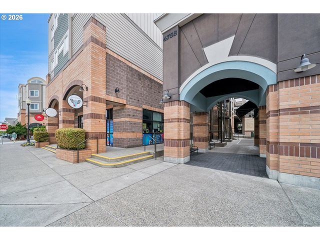 15320 Nw CENTRAL Dr 214, Portland, OR 97229