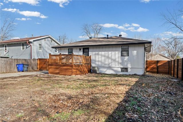 613 N Lincoln Street, Olathe, KS 66061