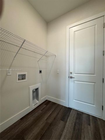 1062 JAY CT, La Belle, FL 33935