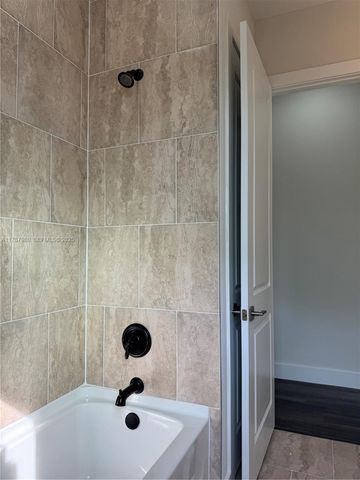 1062 JAY CT, La Belle, FL 33935