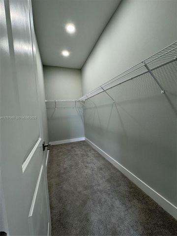 1062 JAY CT, La Belle, FL 33935