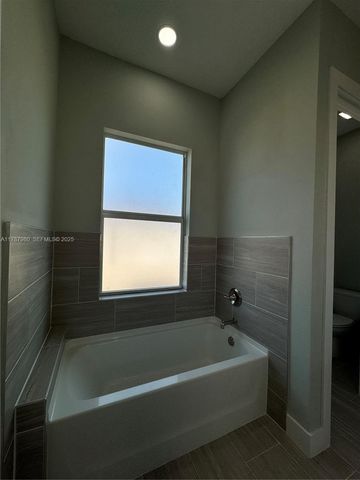 1062 JAY CT, La Belle, FL 33935