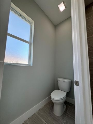 1062 JAY CT, La Belle, FL 33935