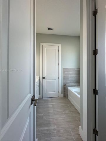 1062 JAY CT, La Belle, FL 33935