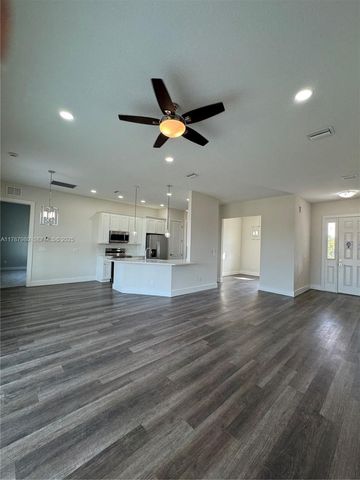 1062 JAY CT, La Belle, FL 33935