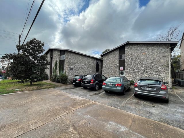 104 E 32nd ST 105, Austin, TX 78705